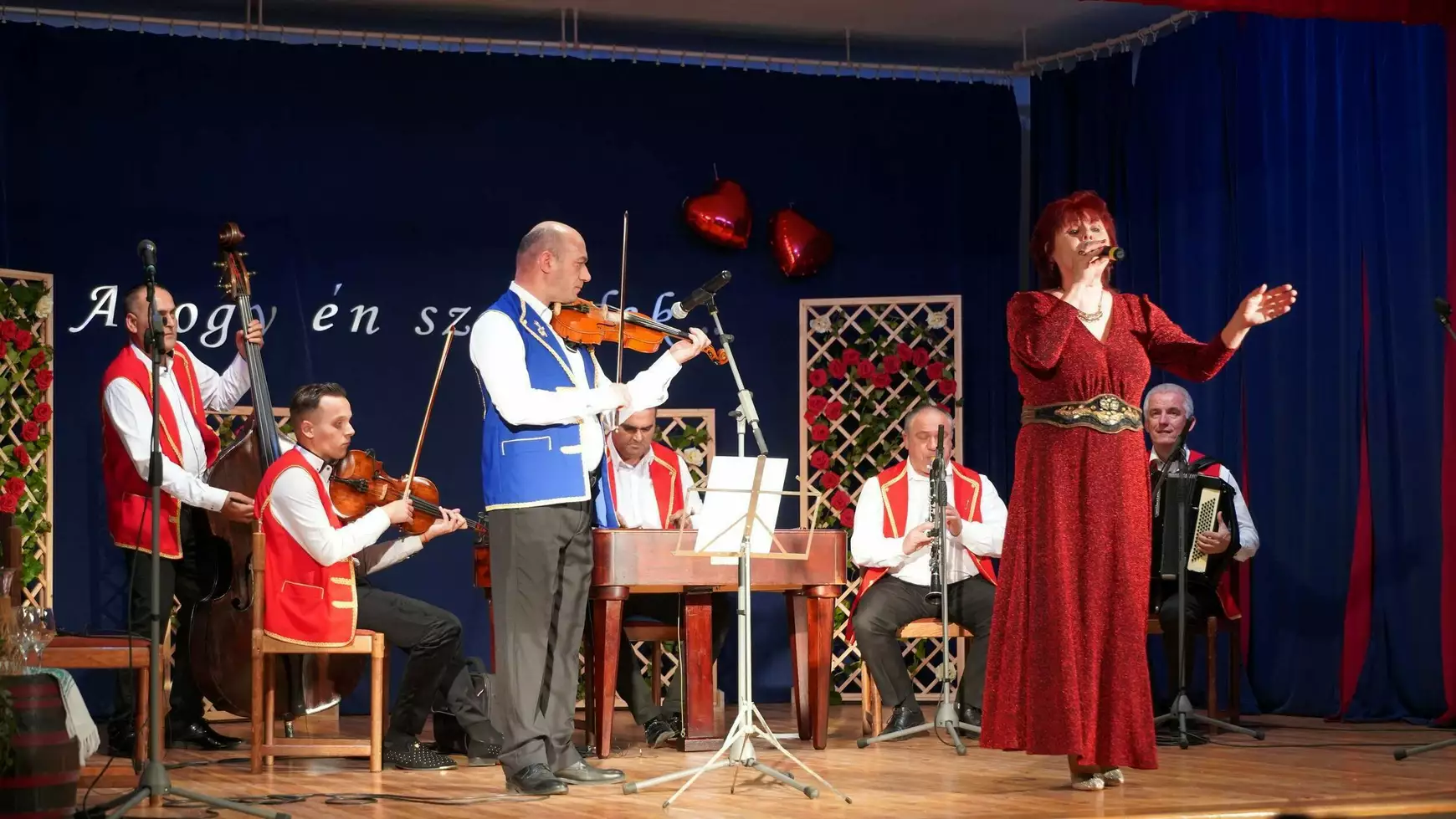 Gubík Magdi utaztat a nóta szárnyán