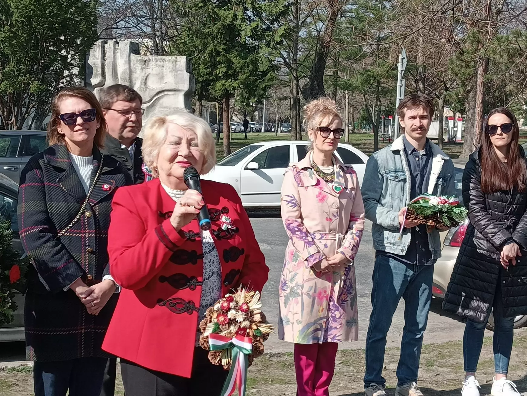  Elkezdődött az 1848/ 49-es magyar forradalom és szabadságharc hőseiről való ünnepségsorozat Komáromban – KÉPEKKEL