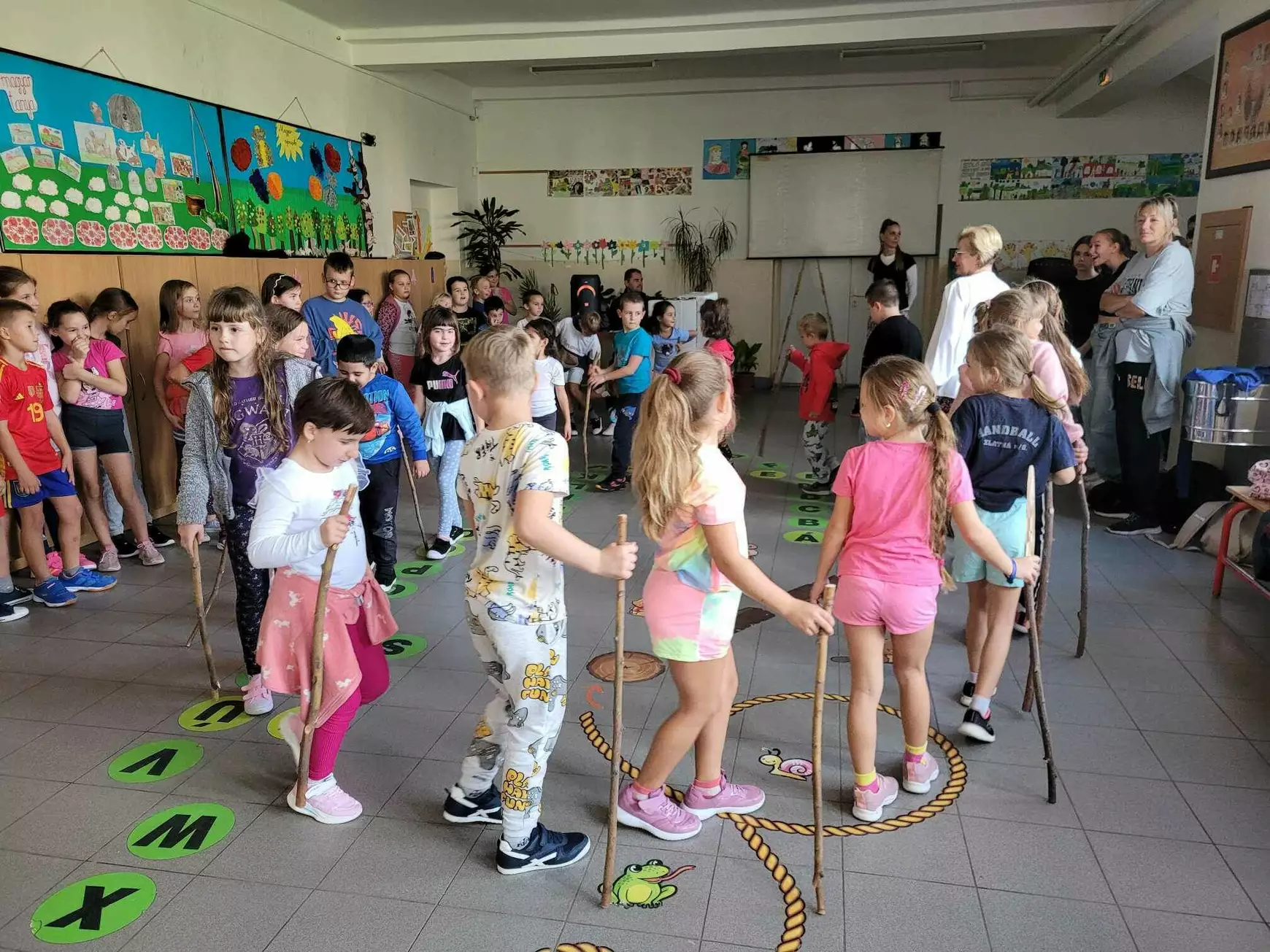 Hogyan alakult az alapiskolai beíratás a „Tarczyban” és a „Kóczánban”? - KÉPEKKEL