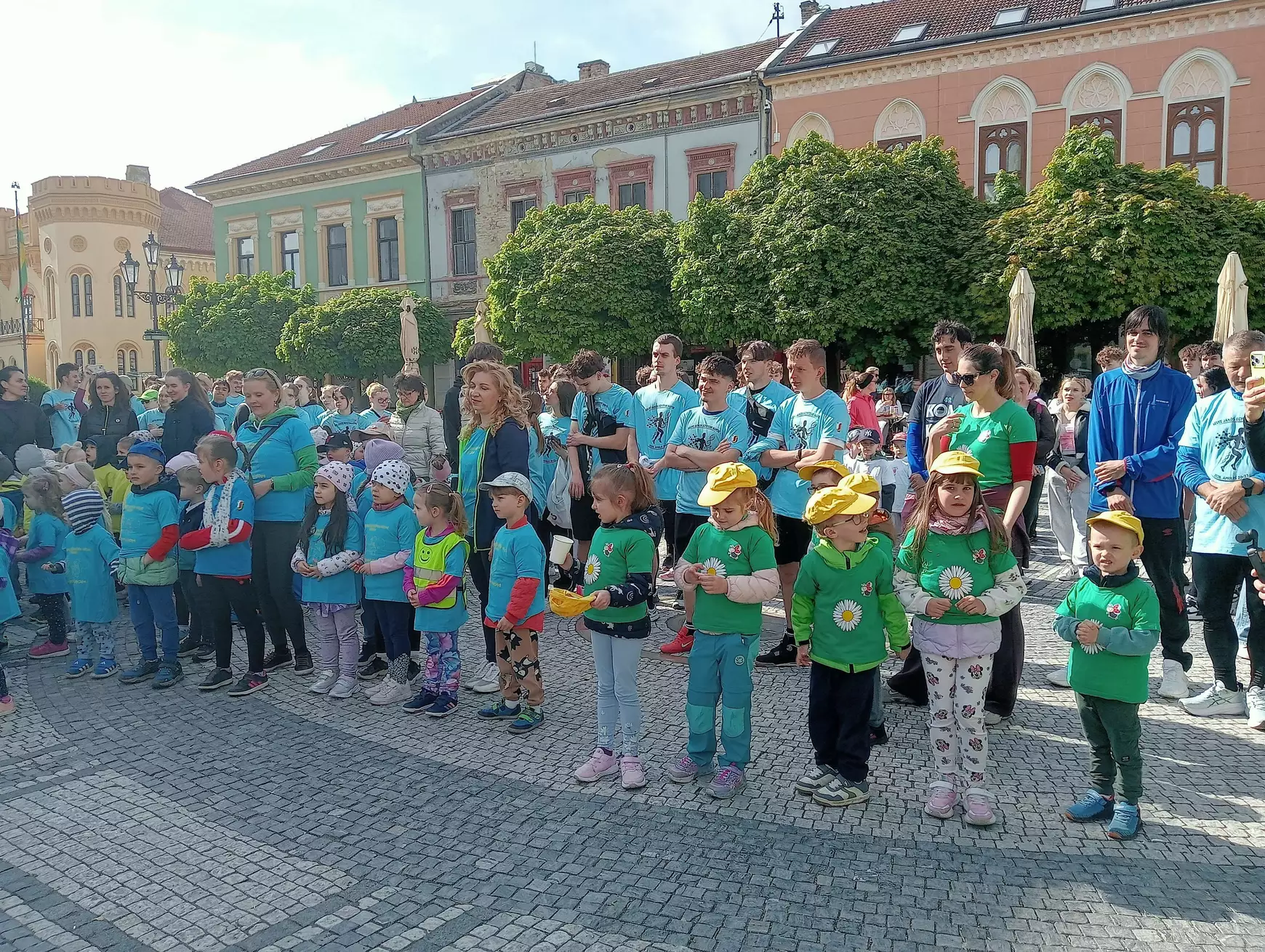 Futás a jövőért, az anyanyelvi oktatásért – KÉPEKKEL