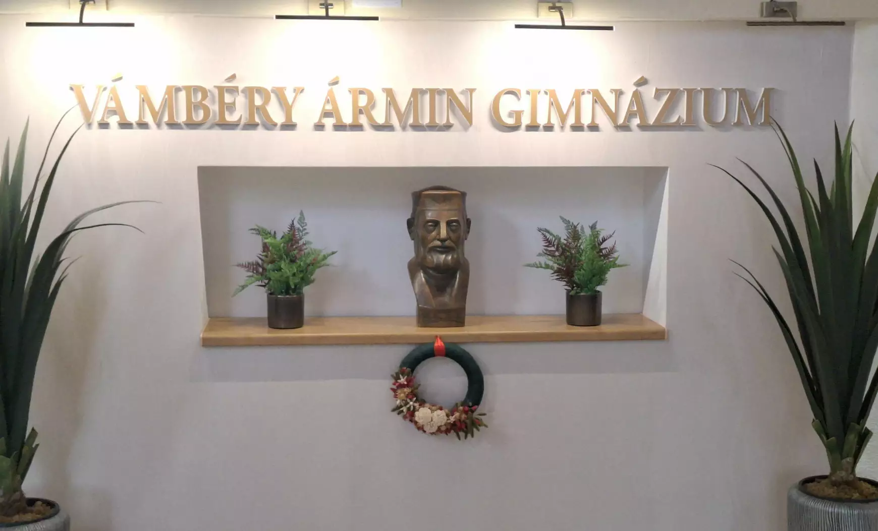 vambery-armin-gimnazium__0