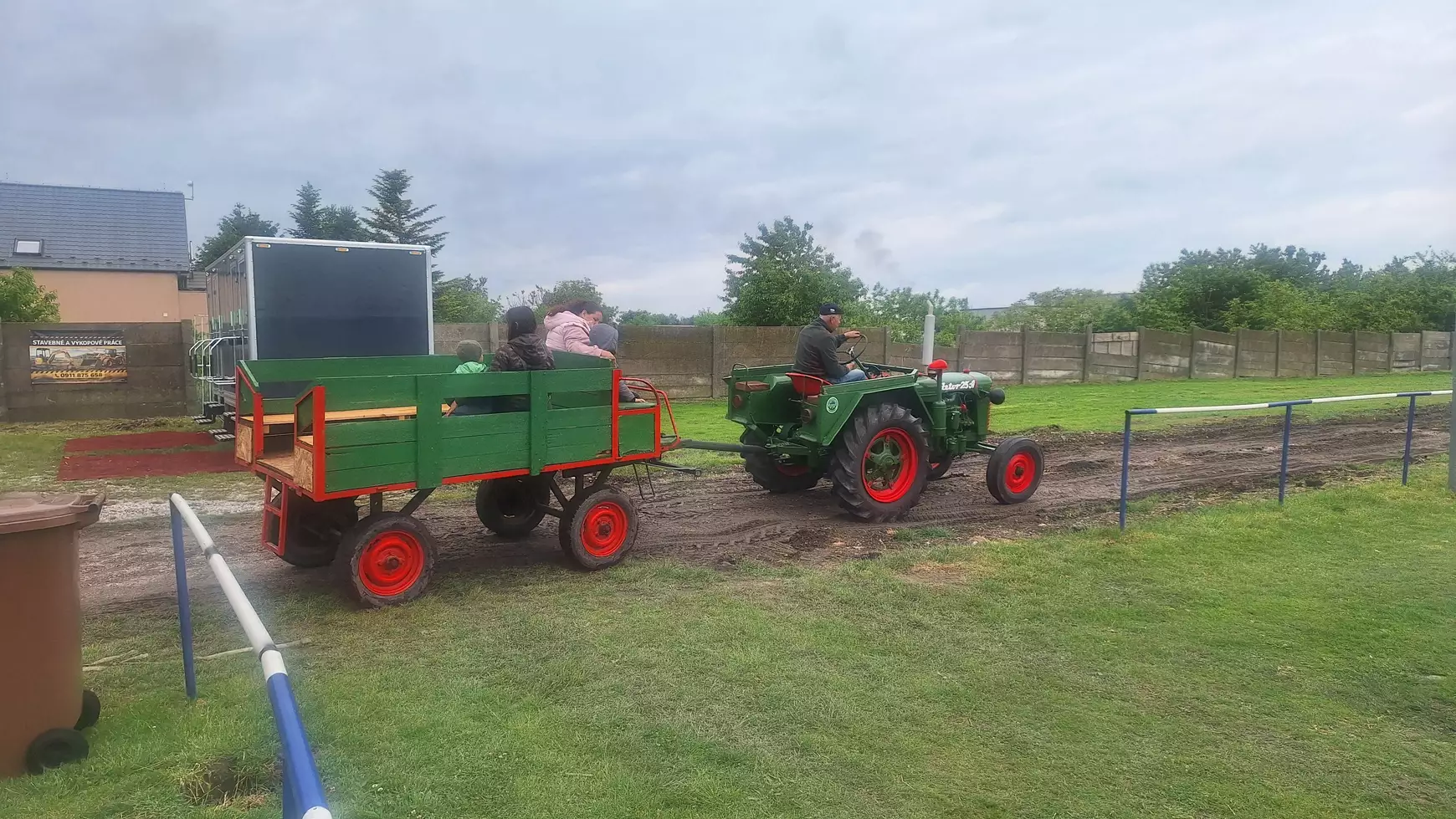 a-traktor