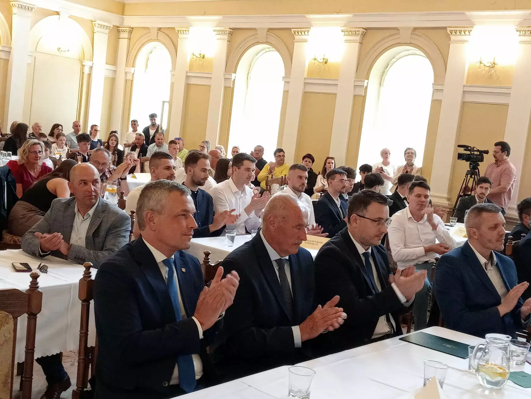 Jutalmazták a 2025-ös év legjobb komáromi sportolóit - KÉPEKKEL