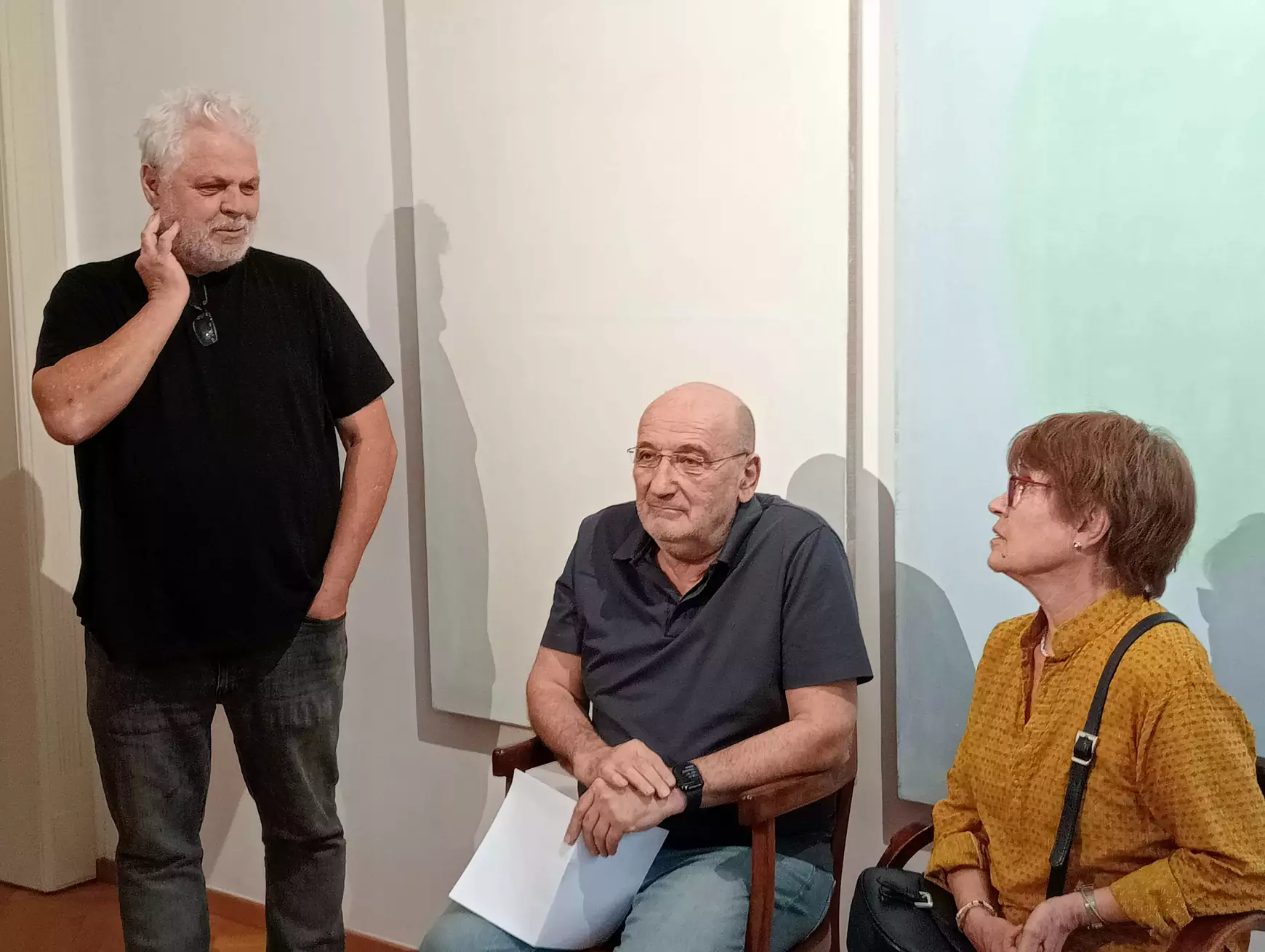 Megnyílt a Munkácsy Mihály-díjas Krajcsovics Éva festménykiállítása a komáromi PLATZ Galériában - KÉPEKKEL