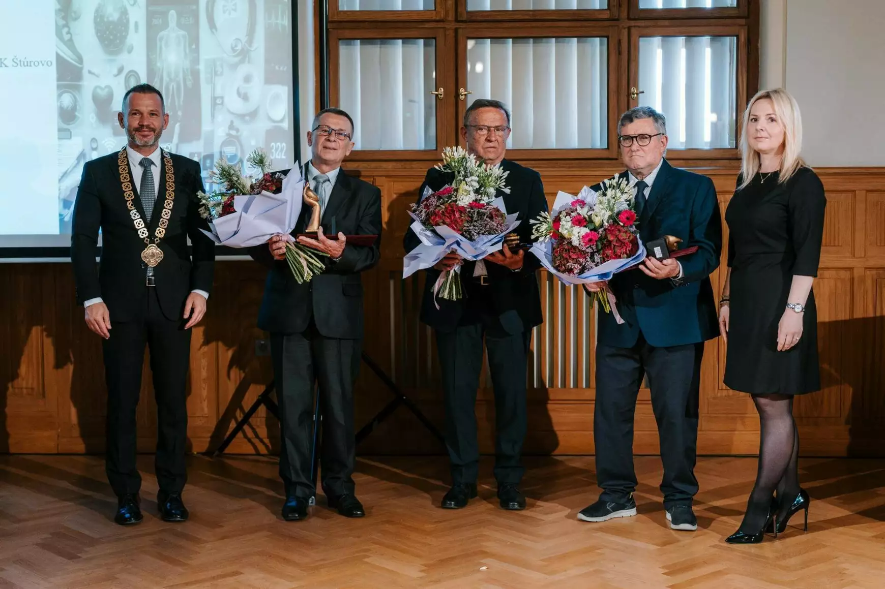Jeles egészségügyi szakembereket jutalmaztak Nyitra megyében - KÉPEKKEL