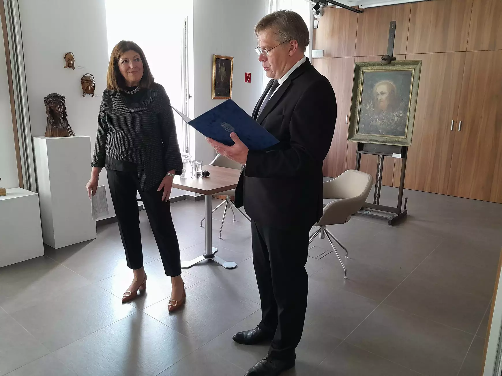 Salvator Mundi kiállítás