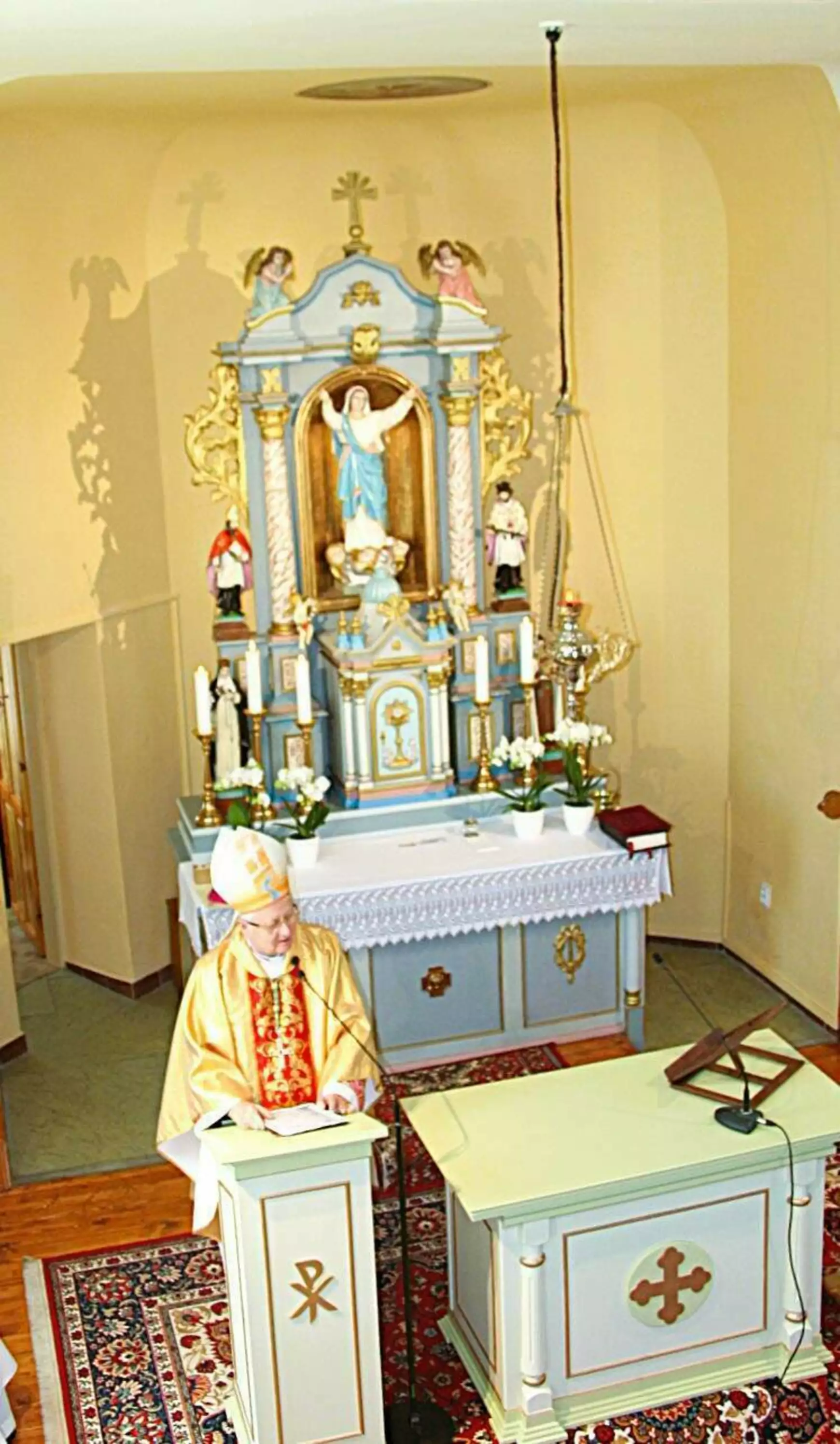 Stanislav Stolárik megyéspüspök