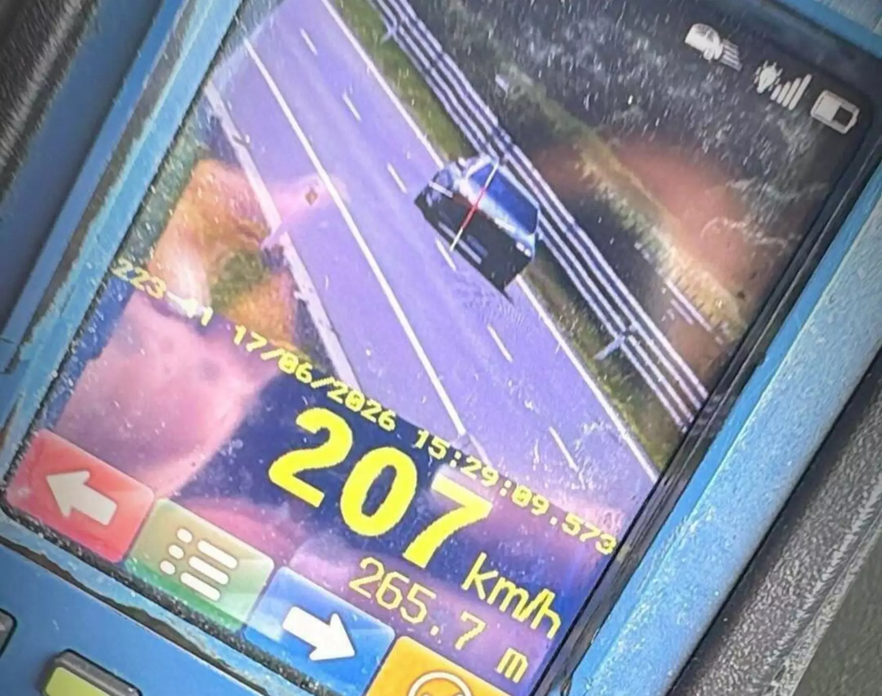 gyorshajtás