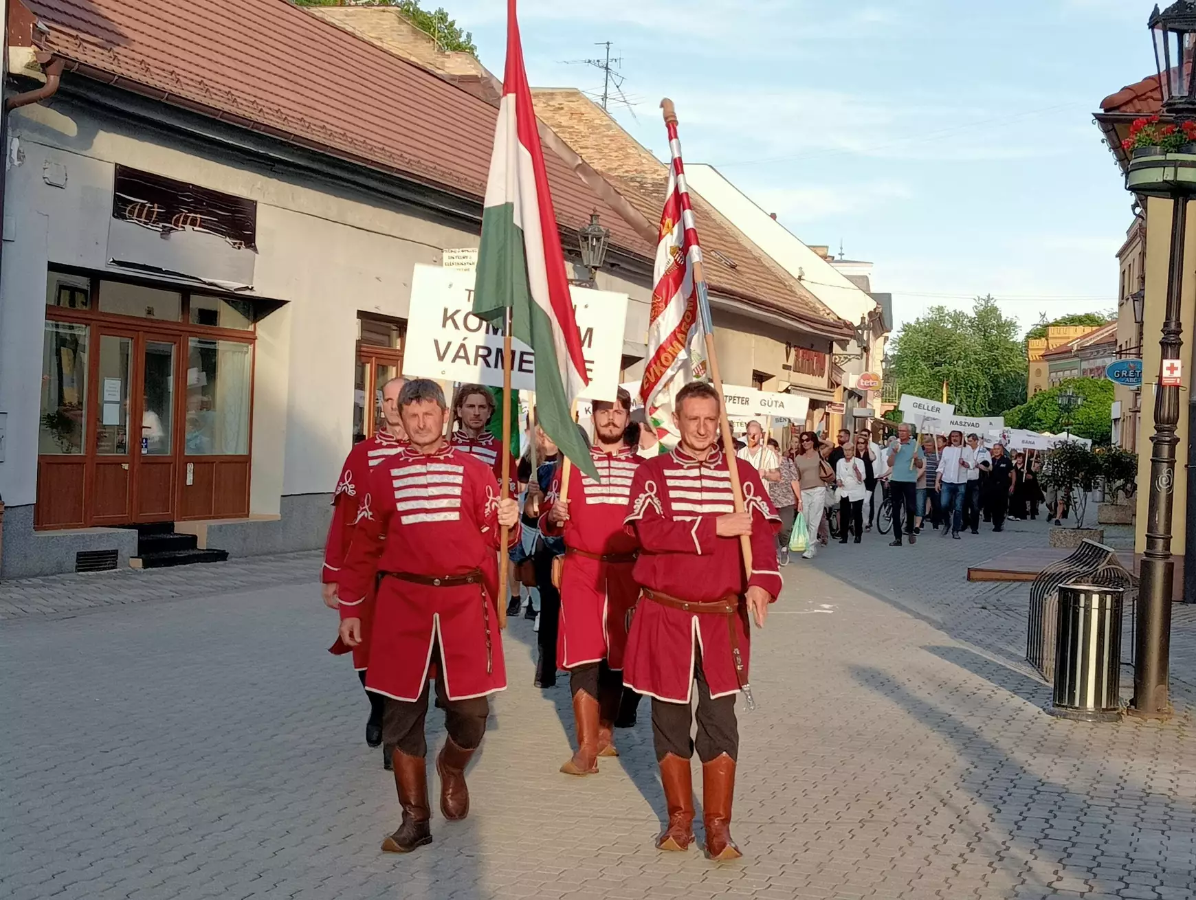 Trianon 106 - Összetartozás 16: „A lelkünk legmélyén maradjon meg a gyűrű, amely éget!”
