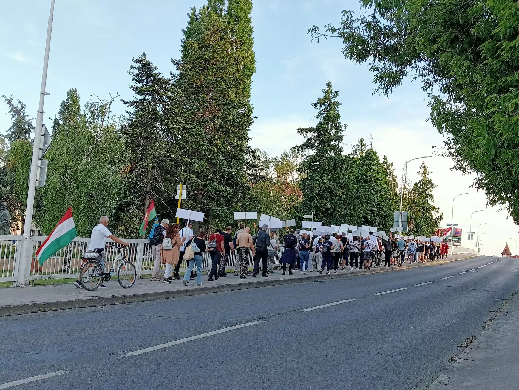 Trianon 106 - Összetartozás 16: „A lelkünk legmélyén maradjon meg a gyűrű, amely éget!”