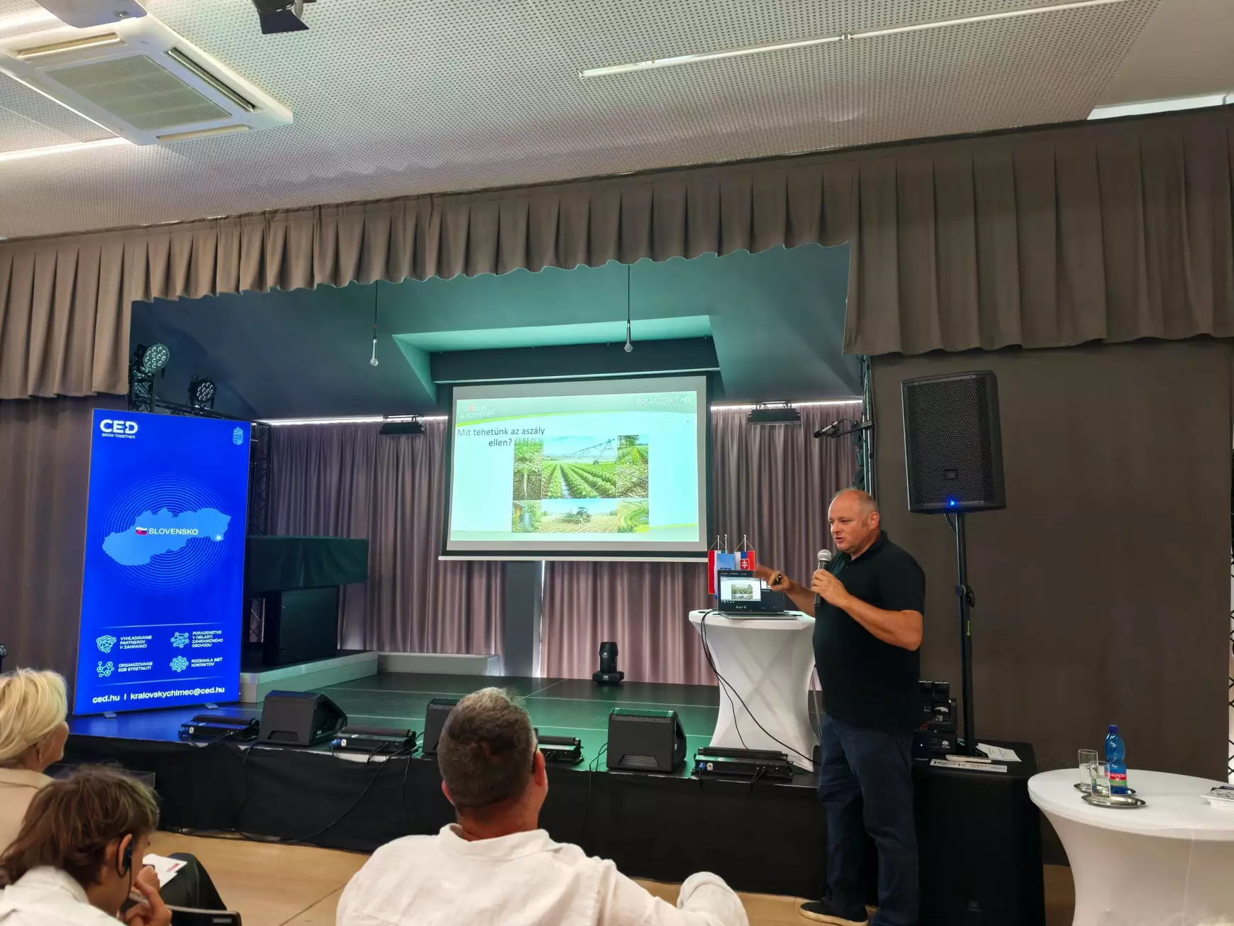 Szakmai konferencia