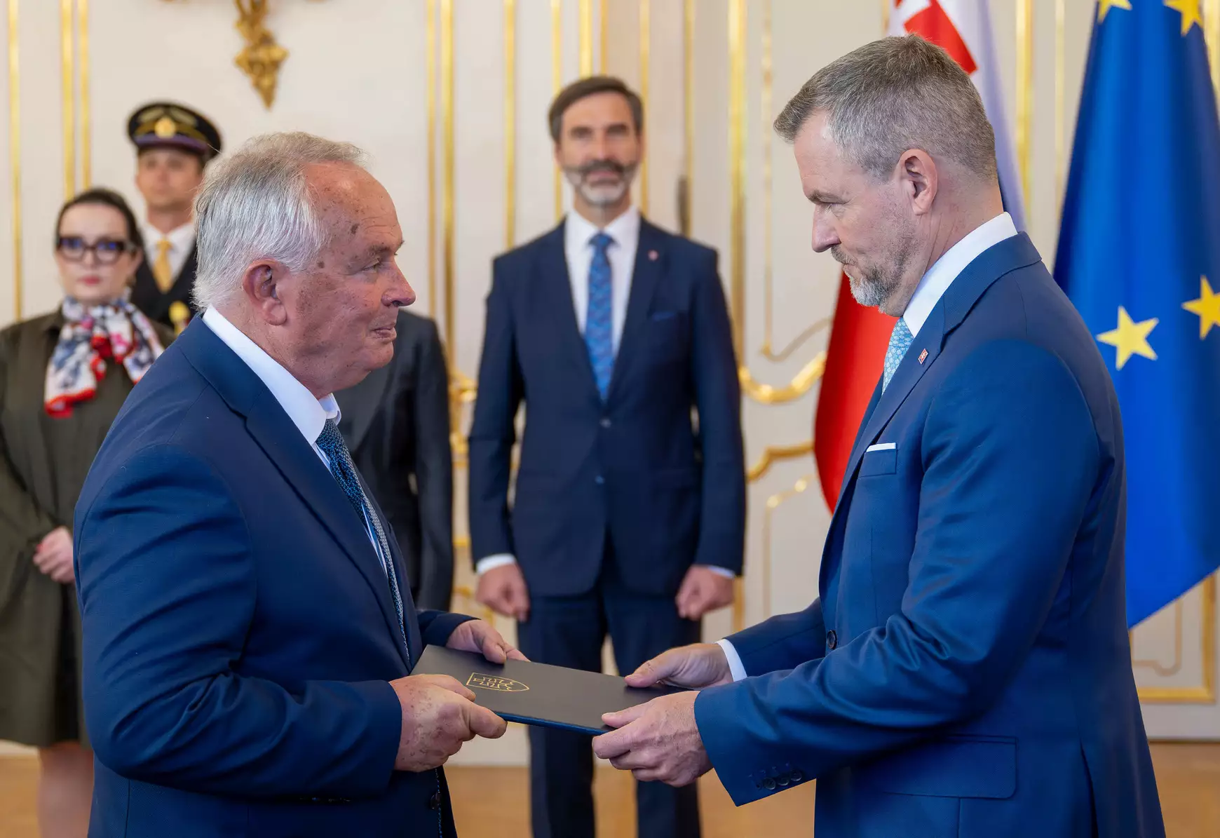 Haladunk, haladunk, legalább a nyárba...