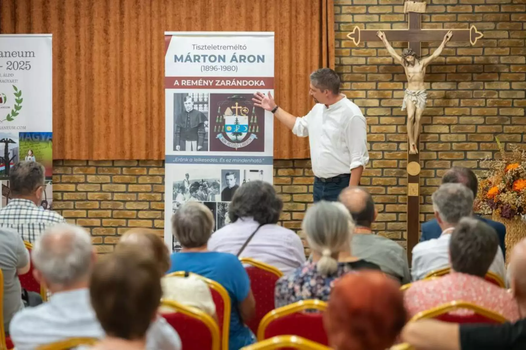 márton áron