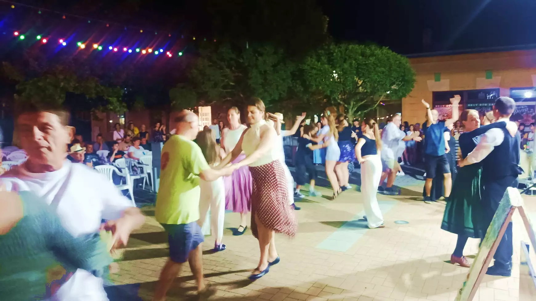 A koncert utáni vigadalom