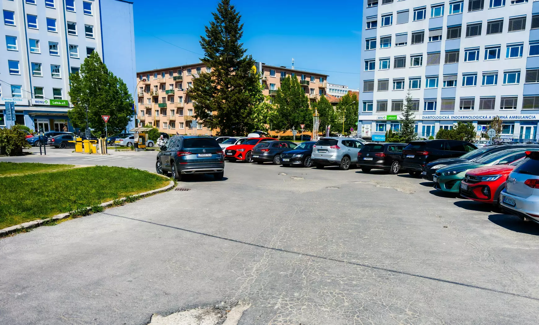 Kassa, parkolás, parkoló, parkolási rendszer, parkolási díj