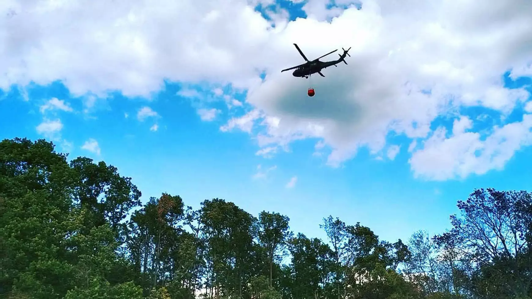 erdőtűz, helikopteres oltás