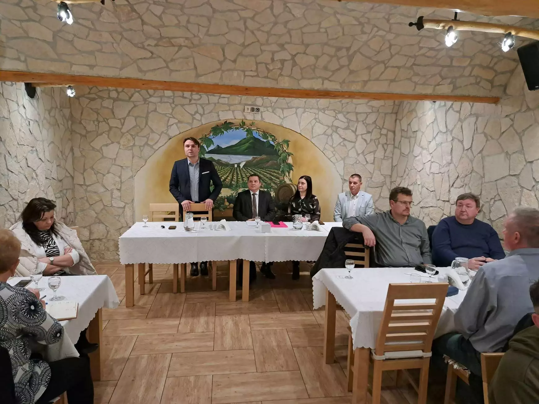 magyar szövetség Vágsellye