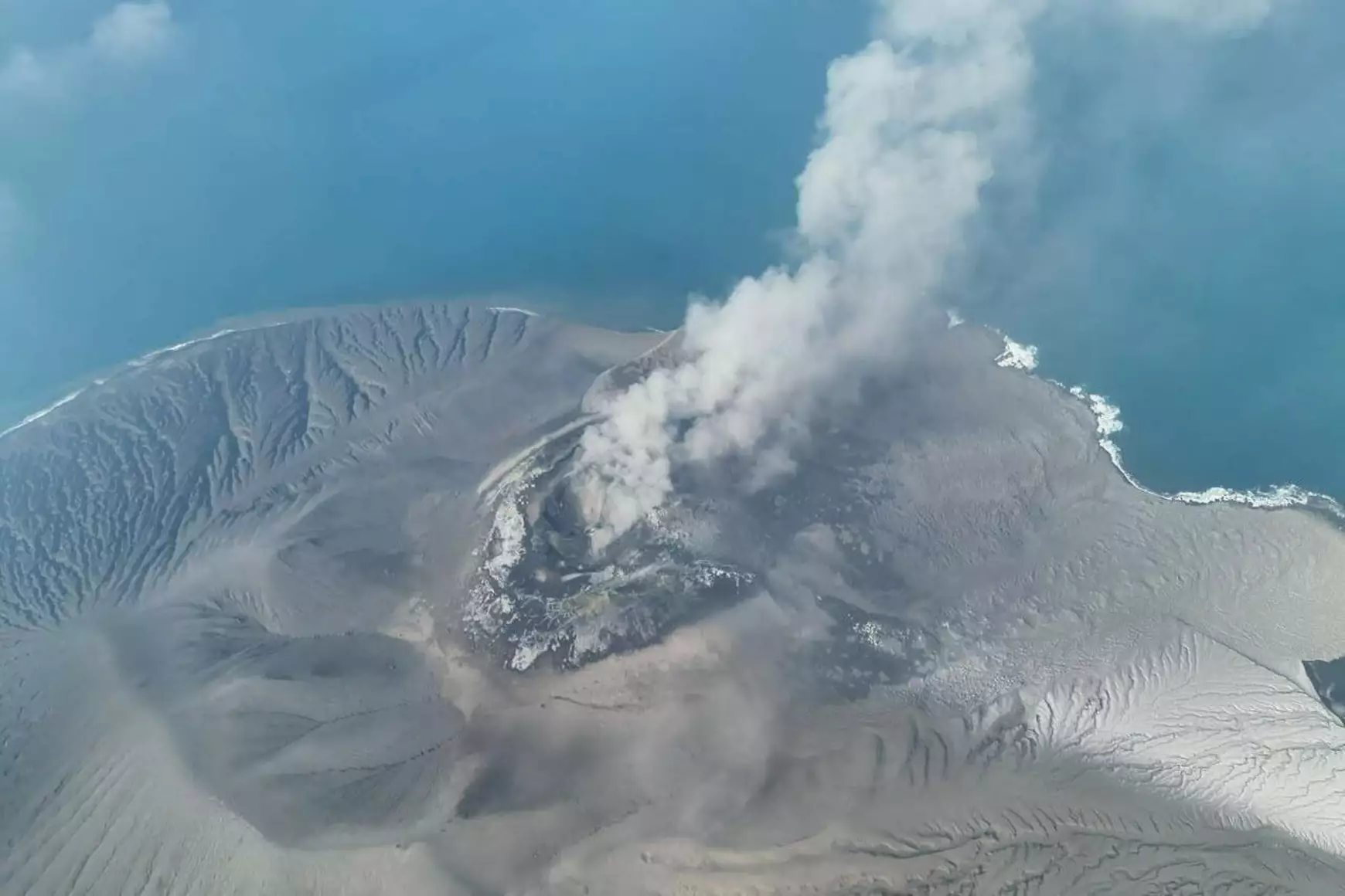 Az Anak Krakatau vulkán kitörése Indonéziában - 2026.9.6. 