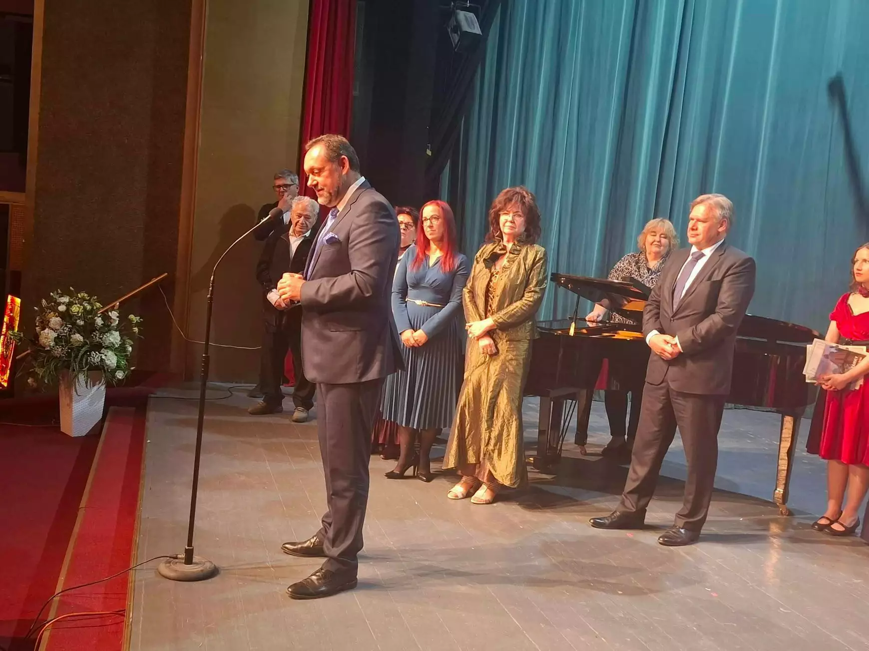  Házy Erzsébet Nemzetközi Tehetségkutató Énekverseny szépreményű versenyzőkkel és rangos szakmai meghívásokkal – KÉPEKKEL 