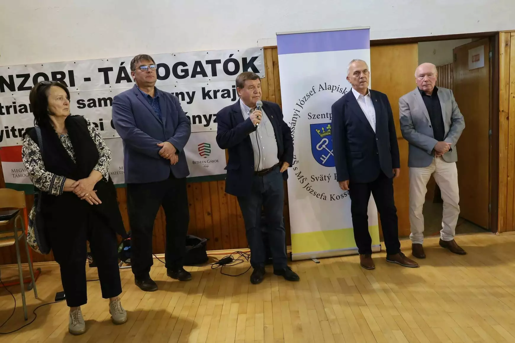Dobai Laura és Tóth Olivér győzött a XVIII. Kossányi Kupa asztalitenisz-tornán – KÉPEKKEL  
