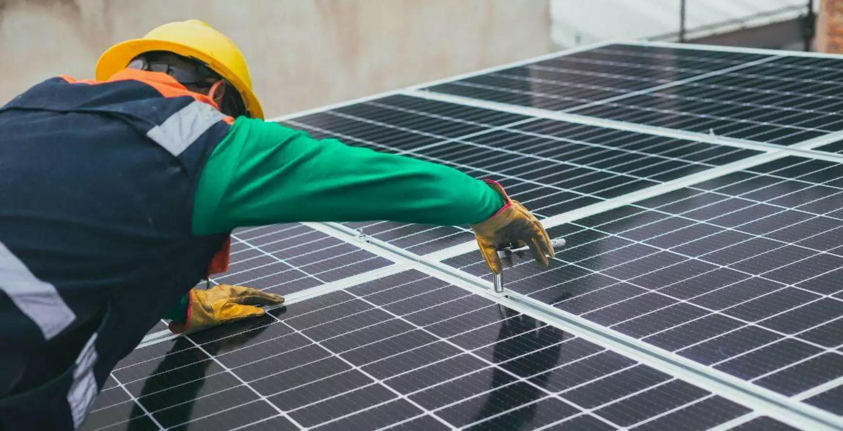 Komárom város közel 198 ezer uniós támogatásból csökkenti energiaköltségeit 
