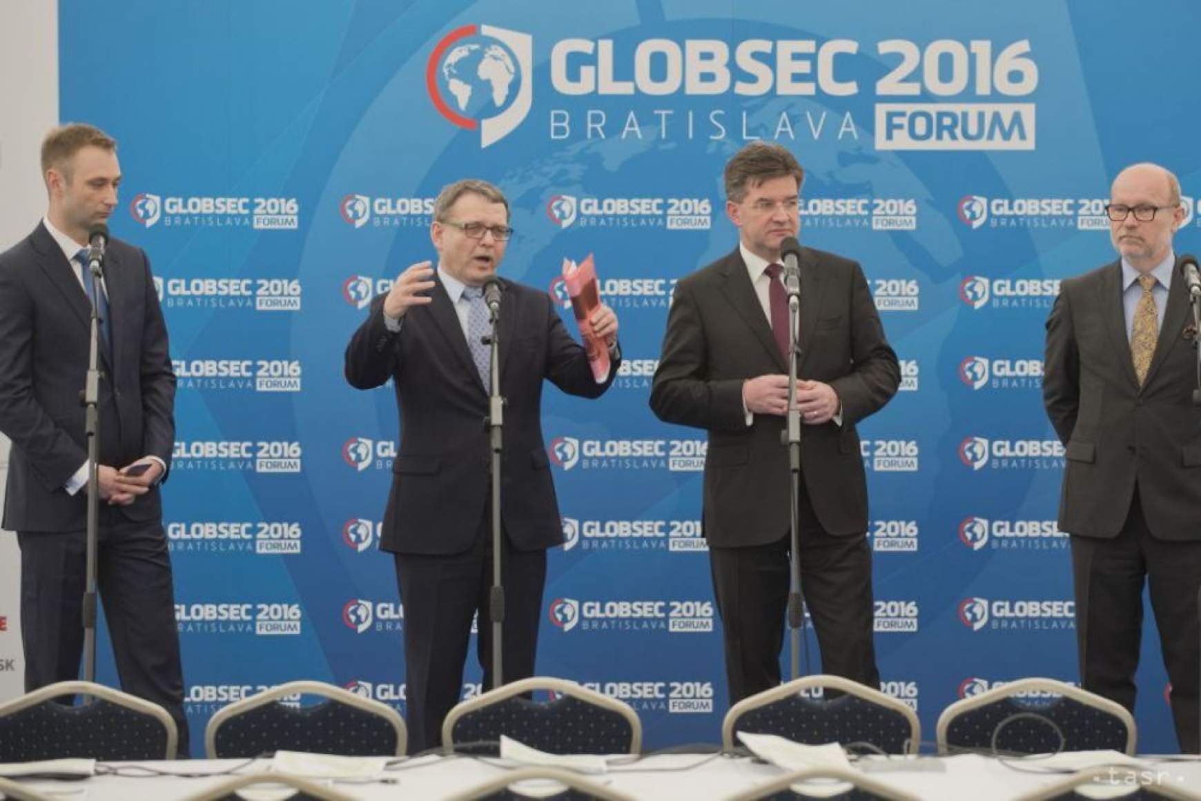 201604151406240.globsec02.jpg 201604151406240.globsec02.jpg