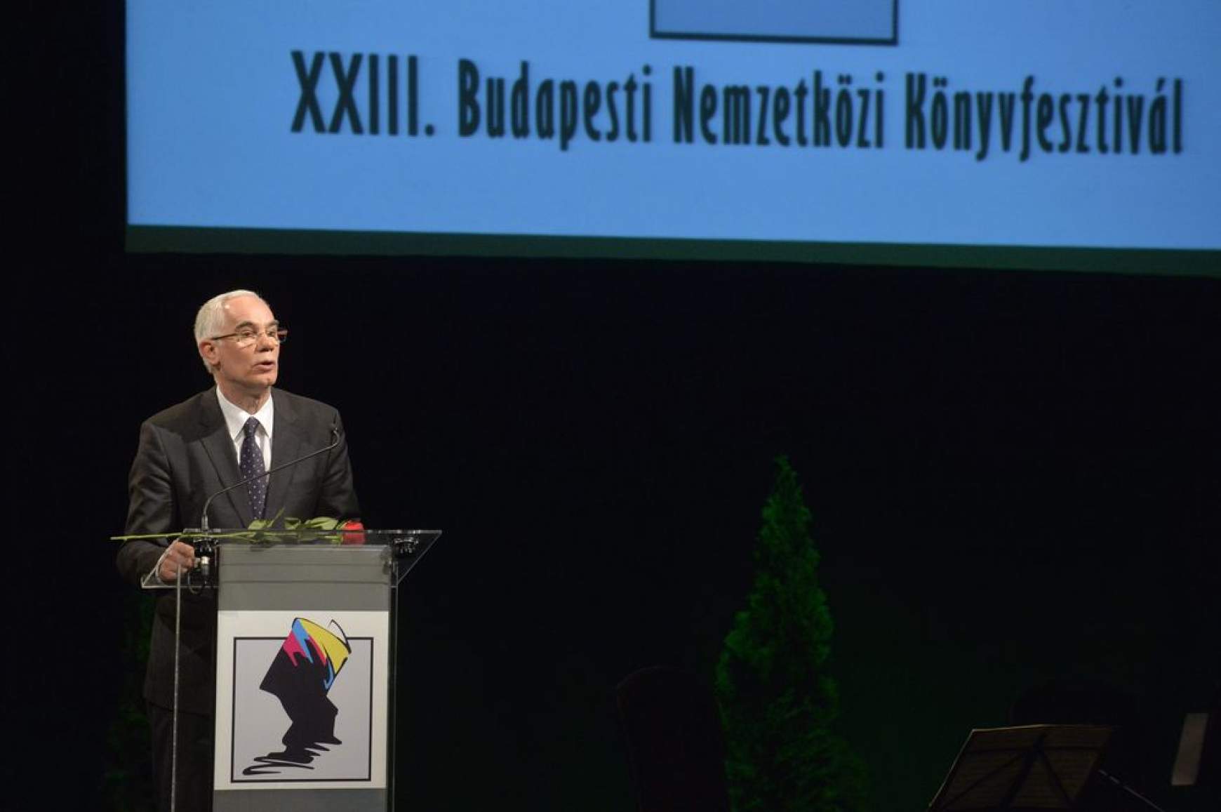 201604211636340.konyv01.jpg 201604211636340.konyv01.jpg