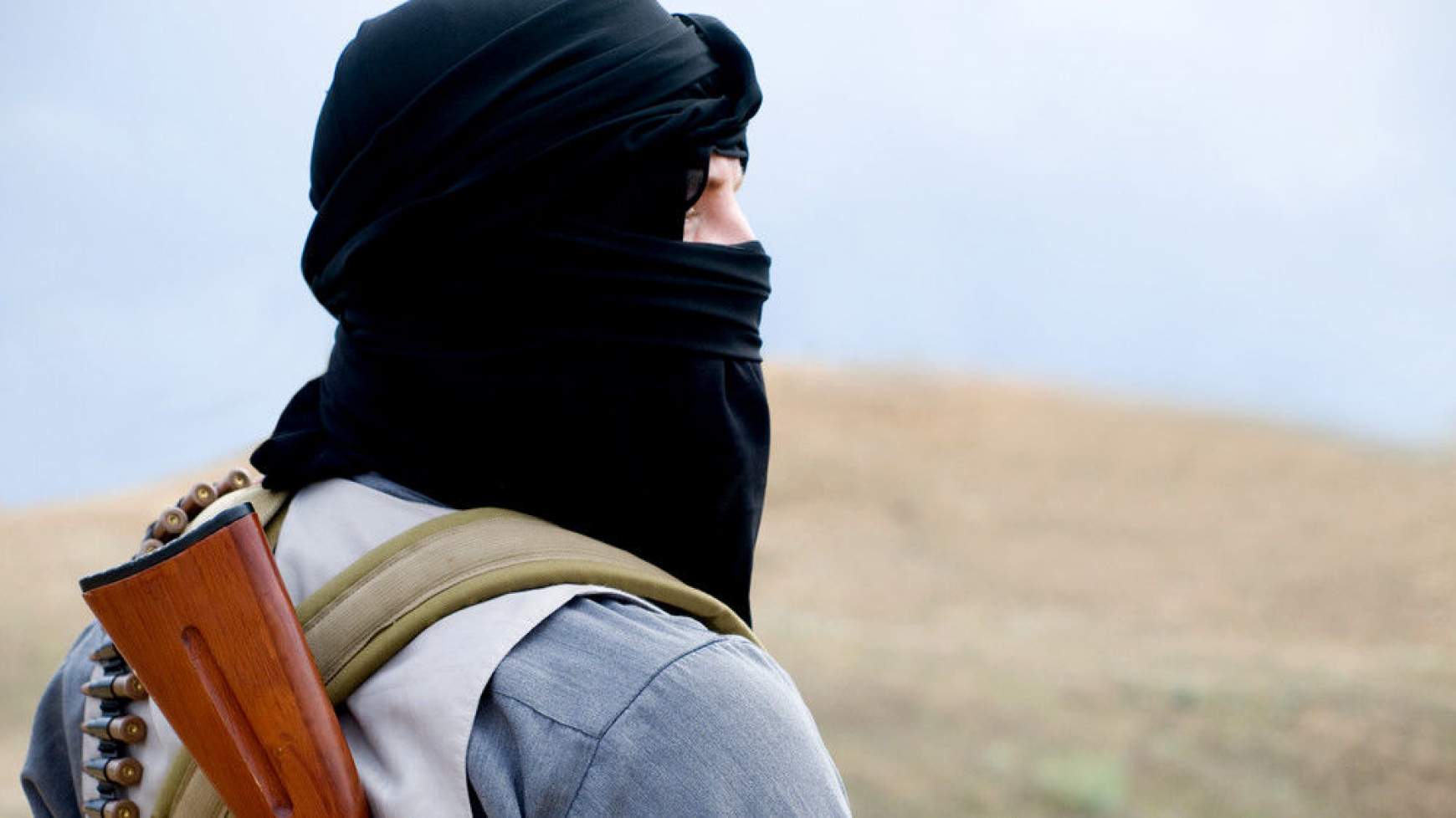 201702110846410.Stockphoto-Iszlam-Allam-ISIS-Dzsihadista-Terrorista-Katona1-e1474545515365.jpg 201702110846410.Stockphoto-Iszlam-Allam-ISIS-Dzsihadista-Terrorista-Katona1-e1474545515365.jpg