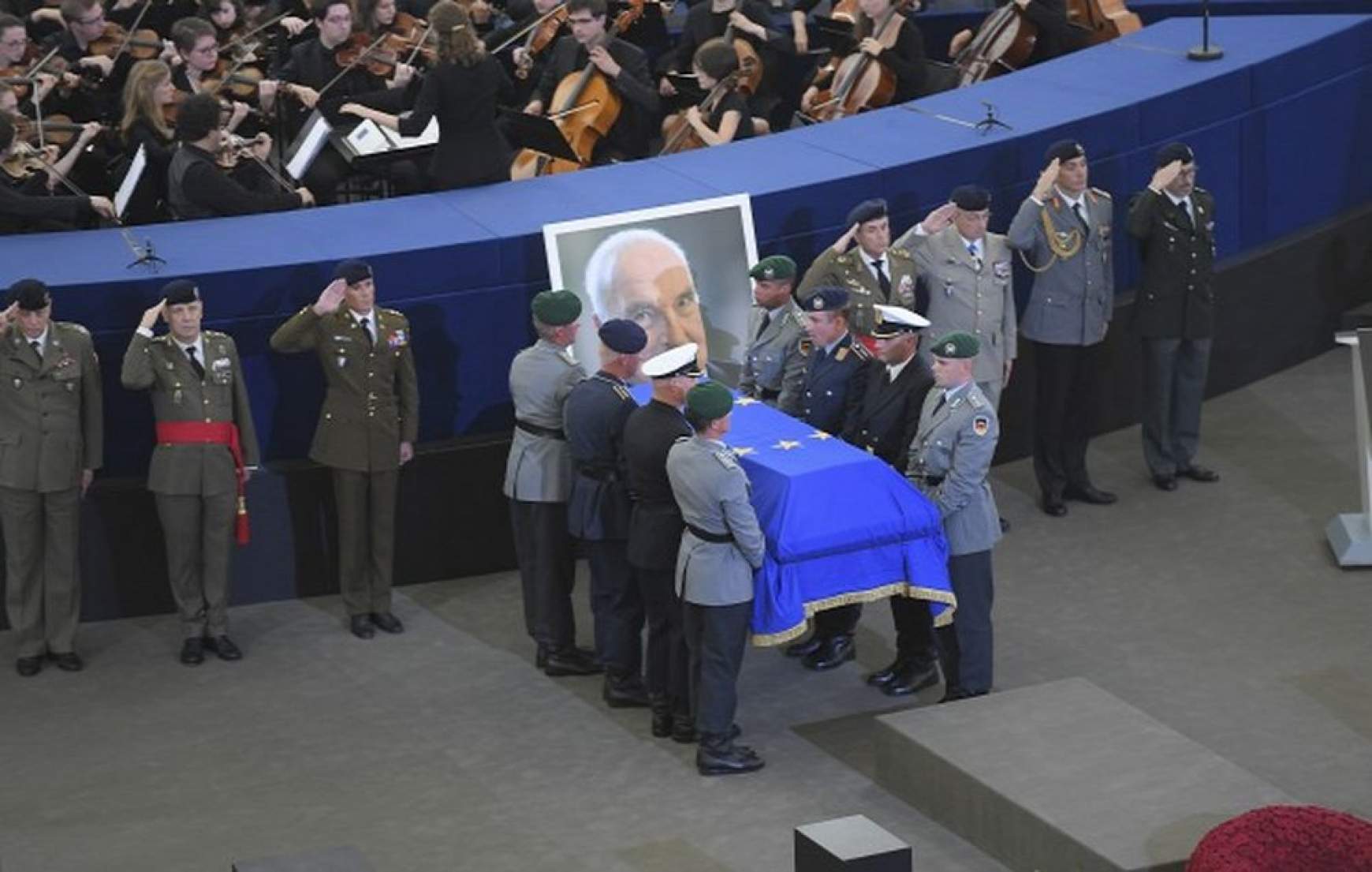 201707011500310.helmut-kohl-gyaszszertartas10.jpg 201707011500310.helmut-kohl-gyaszszertartas10.jpg