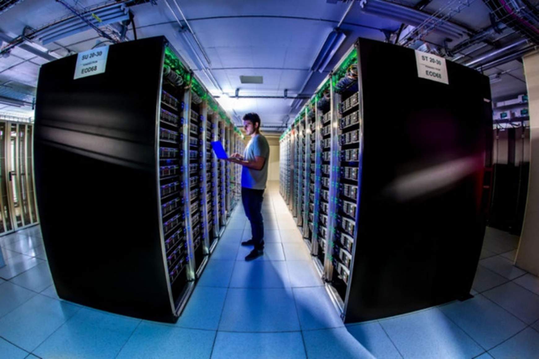 201707091009030.cern01.jpg