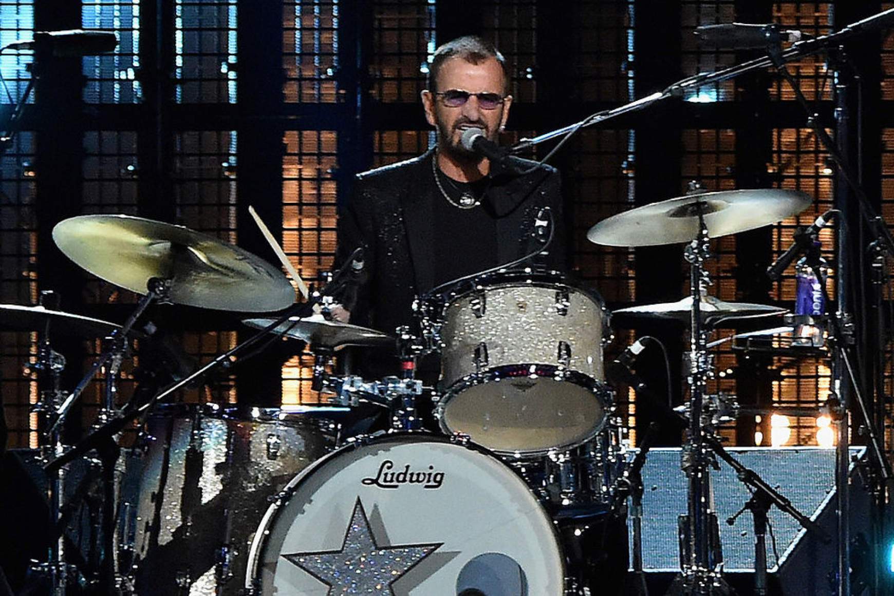 201712011039550.Ringo-Starr-Mike-Coppola.jpg 201712011039550.Ringo-Starr-Mike-Coppola.jpg