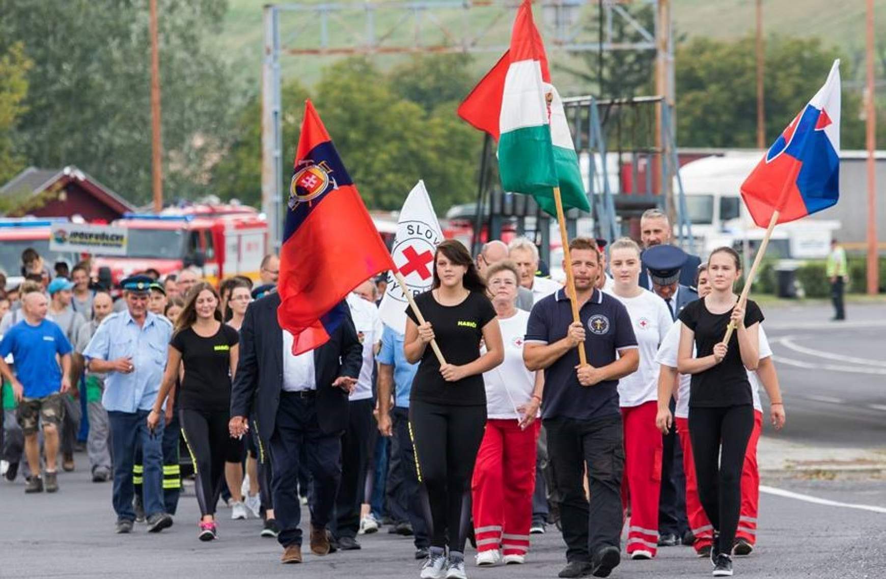 magyar-szlovak-egyutt.jpg magyar-szlovak-egyutt.jpg