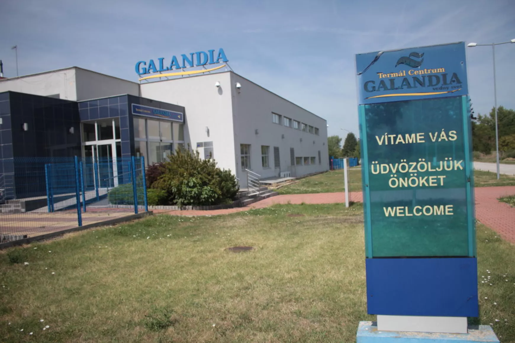 galandia1.jpeg galandia1.jpeg