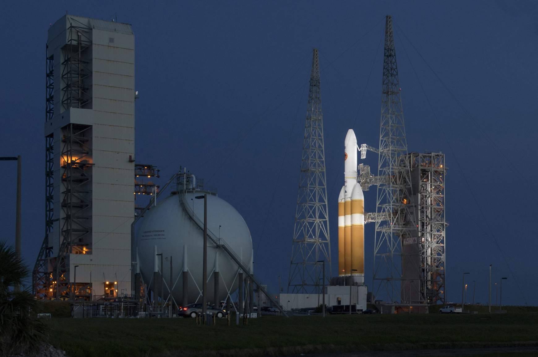 NASA - Delta IV Heavy hordozórakéta NASA - Delta IV Heavy hordozórakéta