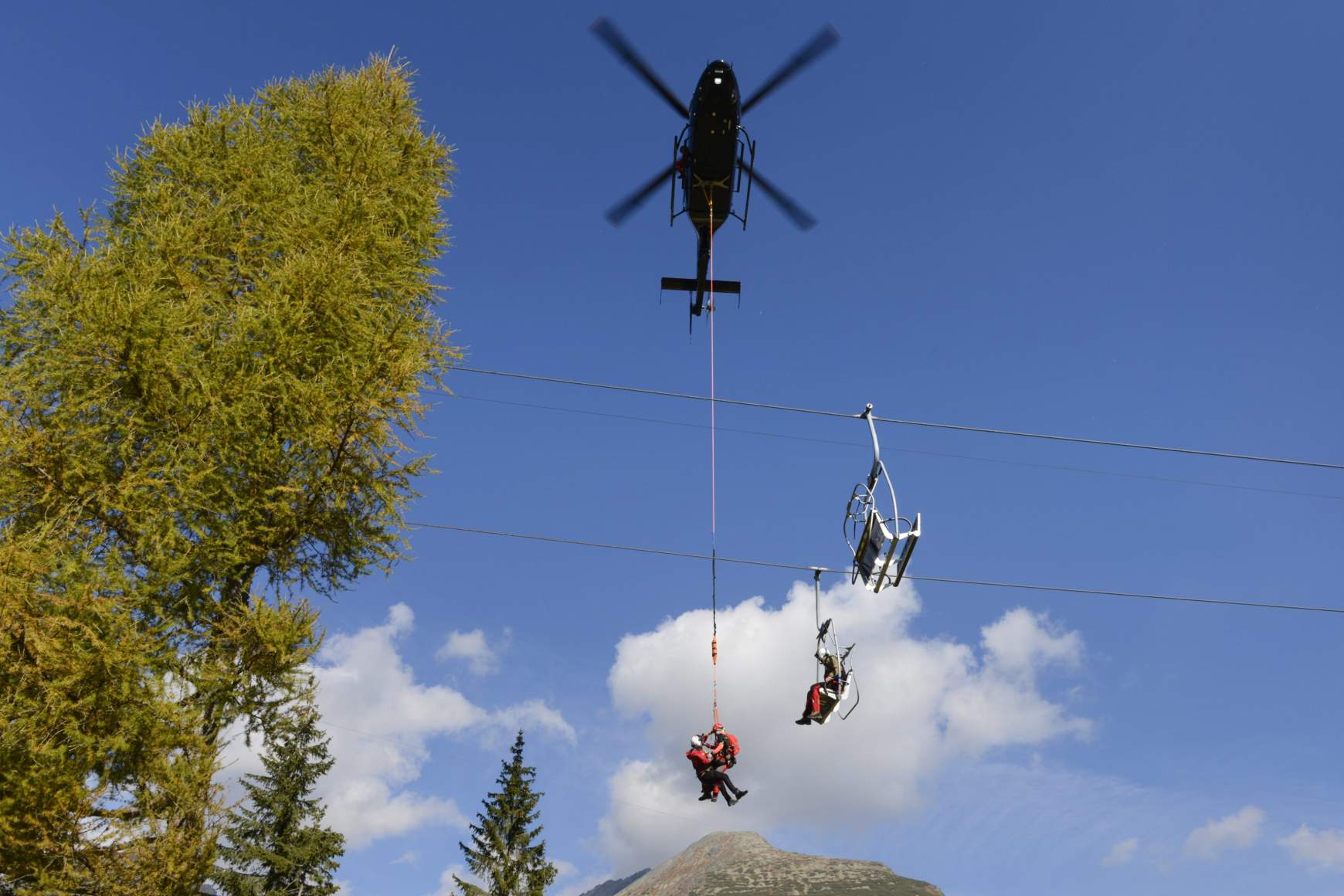 mentőhelikopter mentés