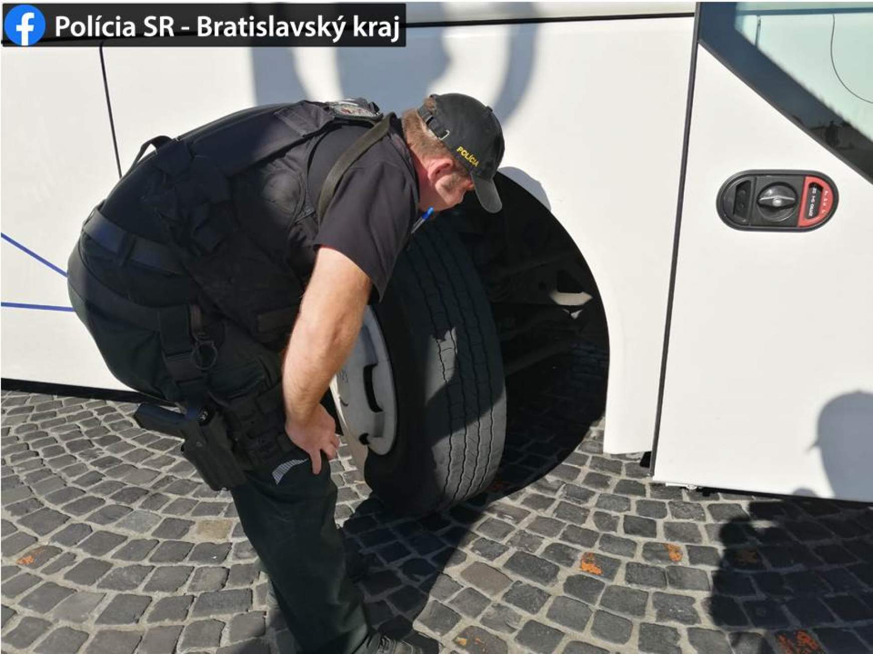 Migránsokat fogtak el Pozsonyban Migránsokat fogtak el Pozsonyban