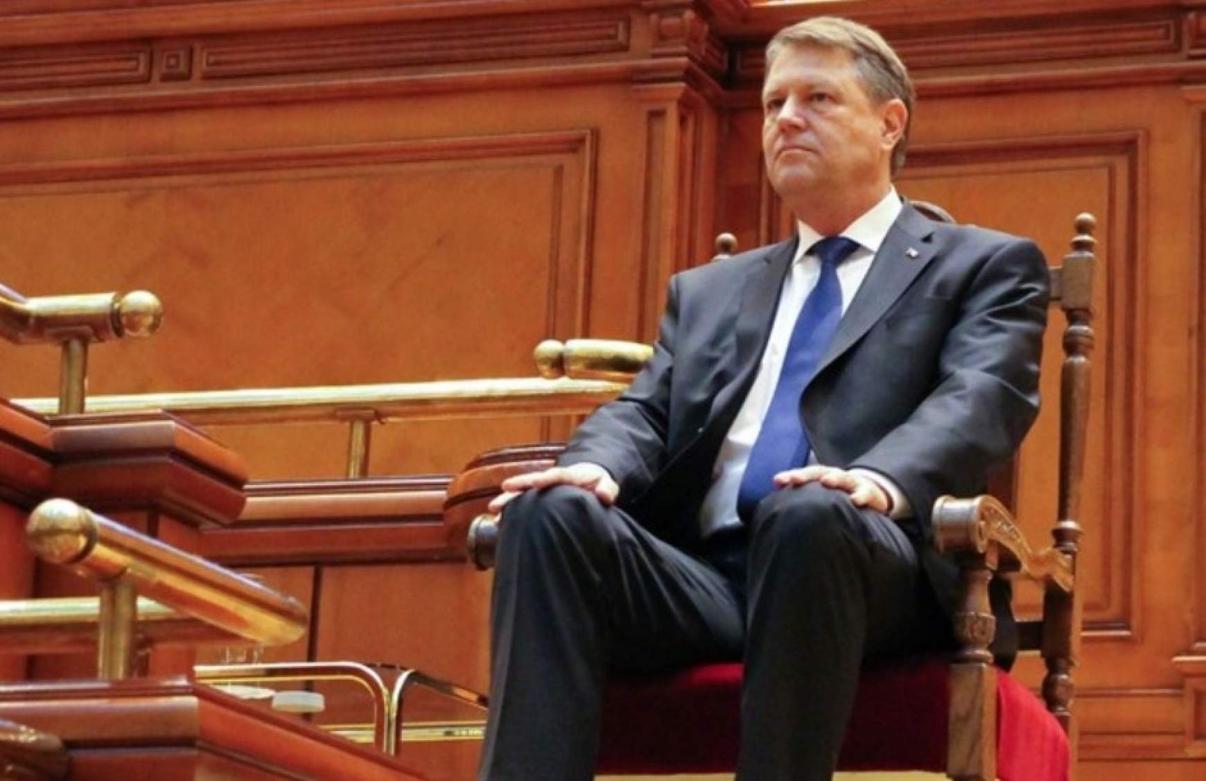 iohannis-a-tronon.jpg