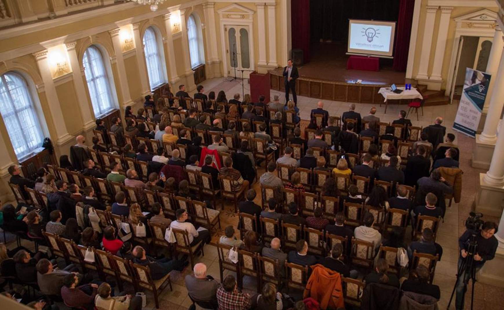 fiatal vállalkozók szövetsége fiatal vállalkozók szövetsége