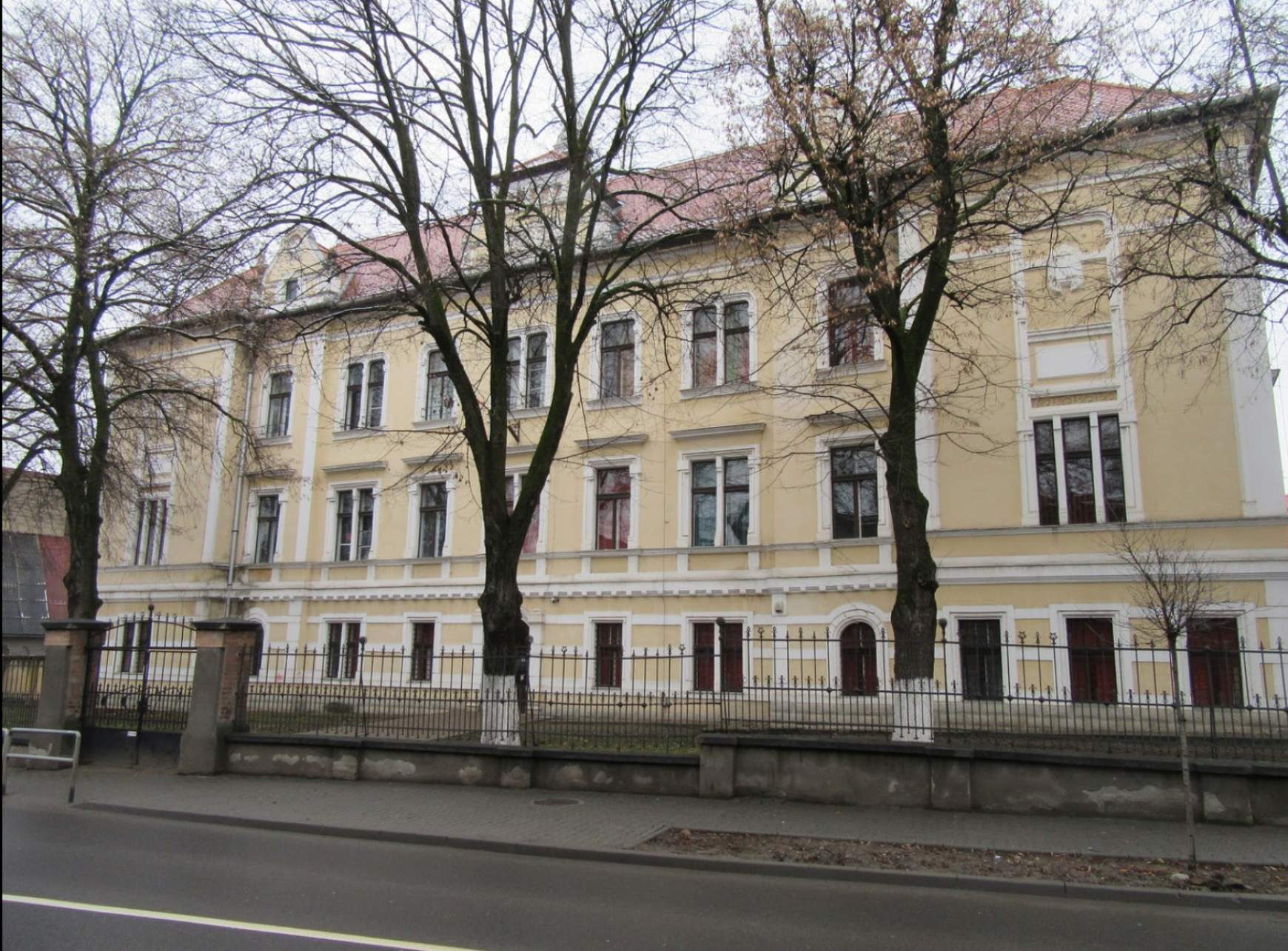 Marosvásárhelyi római katolikus gimnázium Marosvásárhelyi római katolikus gimnázium