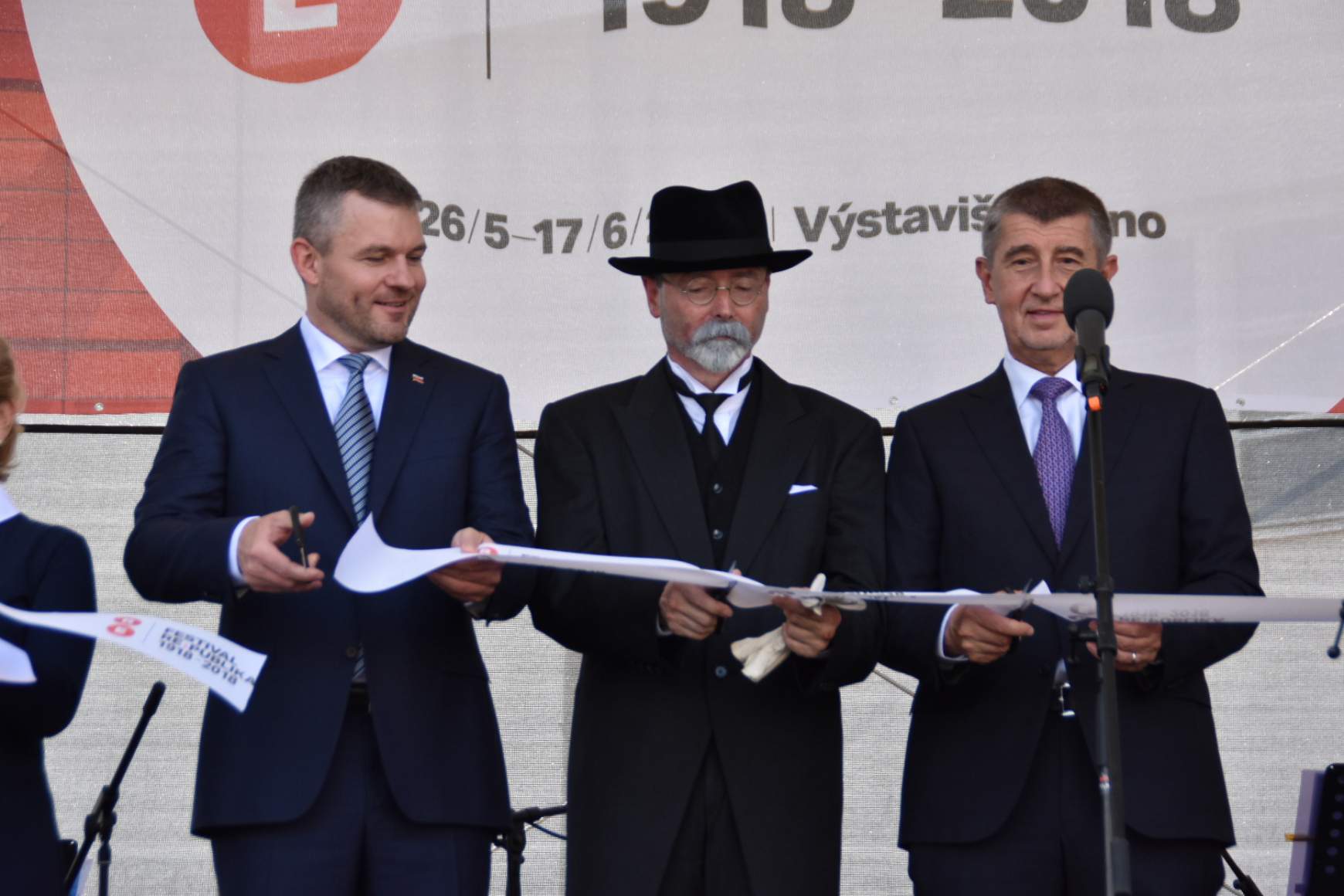 Peter Pellegrini Andrej Babiš Re: publika Peter Pellegrini Andrej Babiš Re: publika