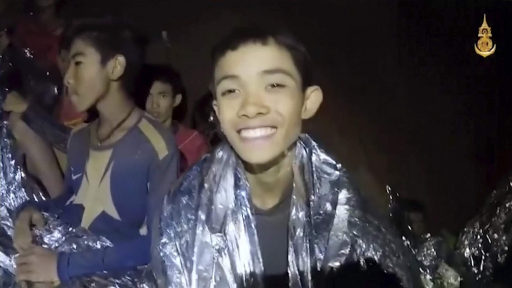 Thaiföld - gyerekek - barlangban