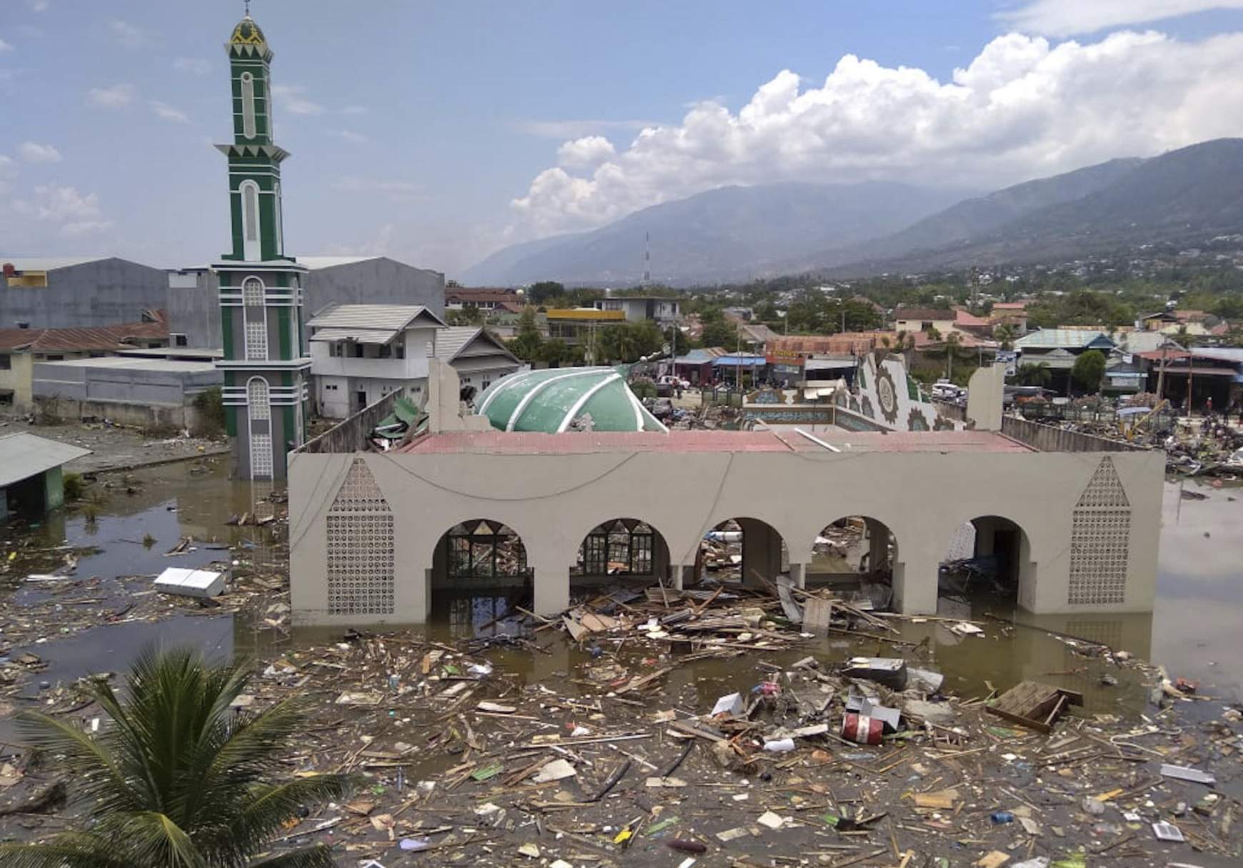 Sulawesi földrengés
