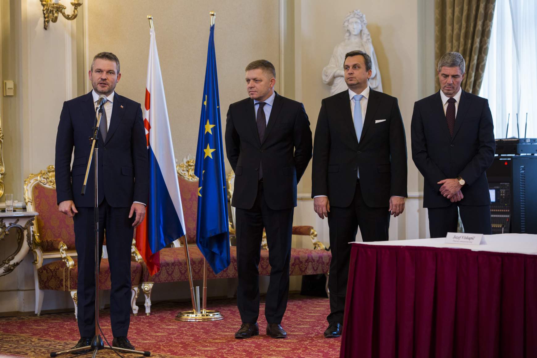 szlovák kormány