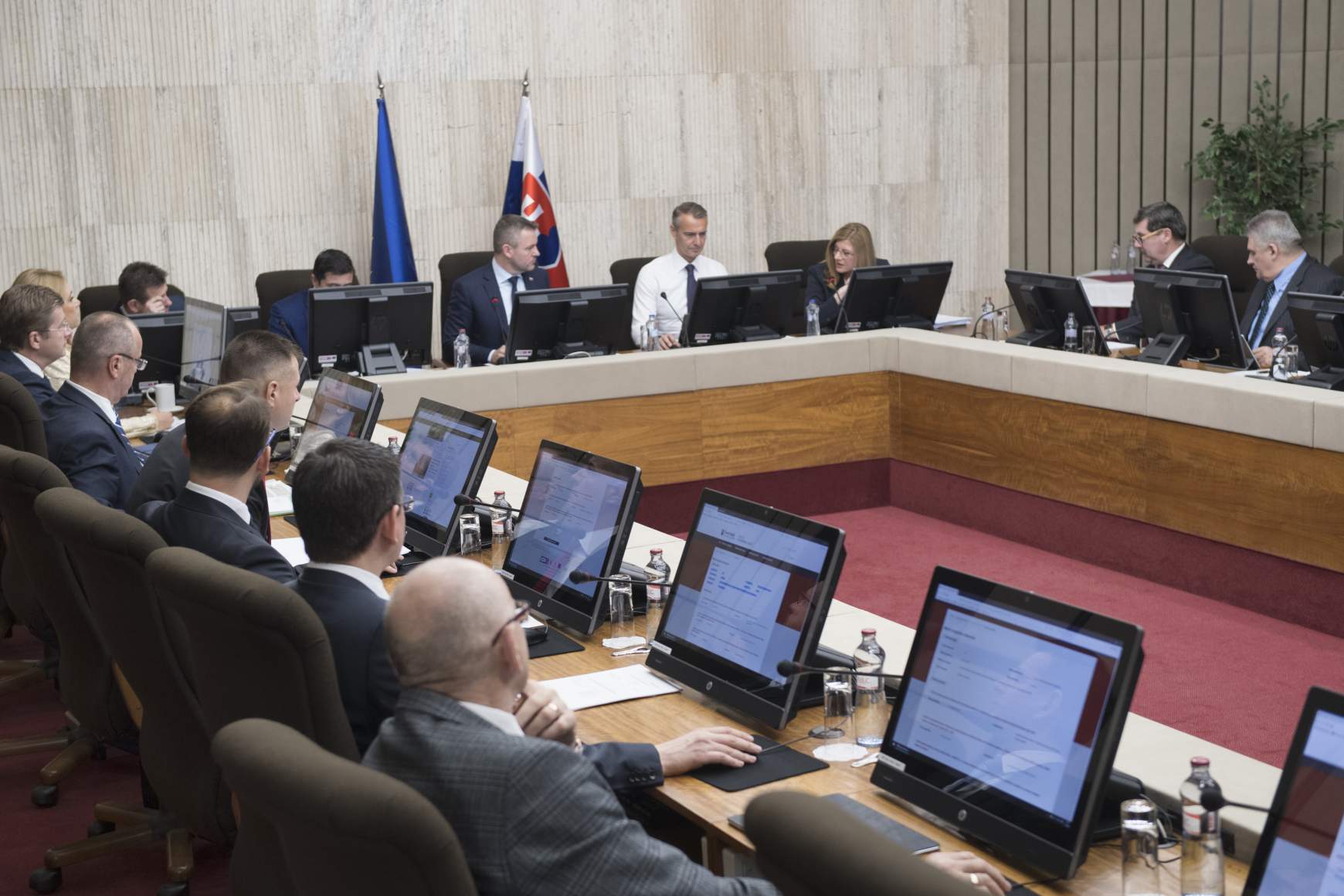 szlovák kormány szlovák kormány
