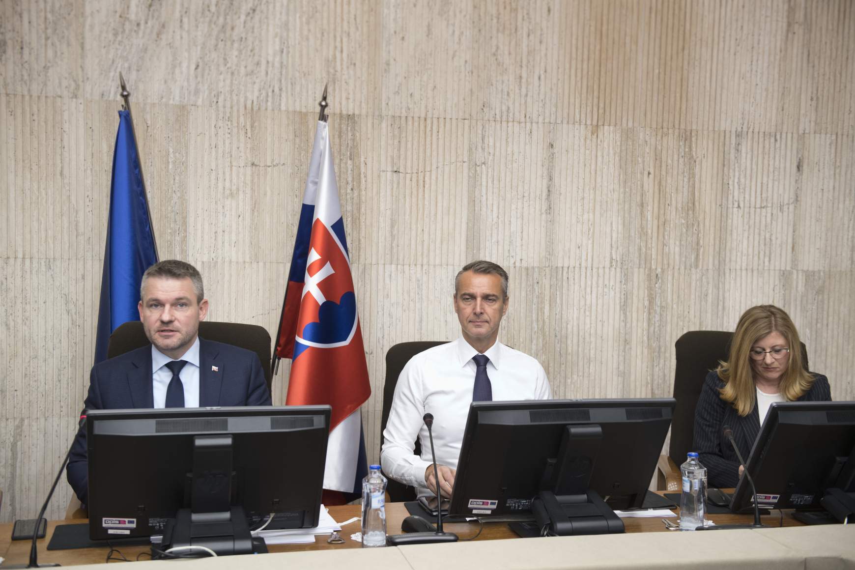 szlovák kormány szlovák kormány