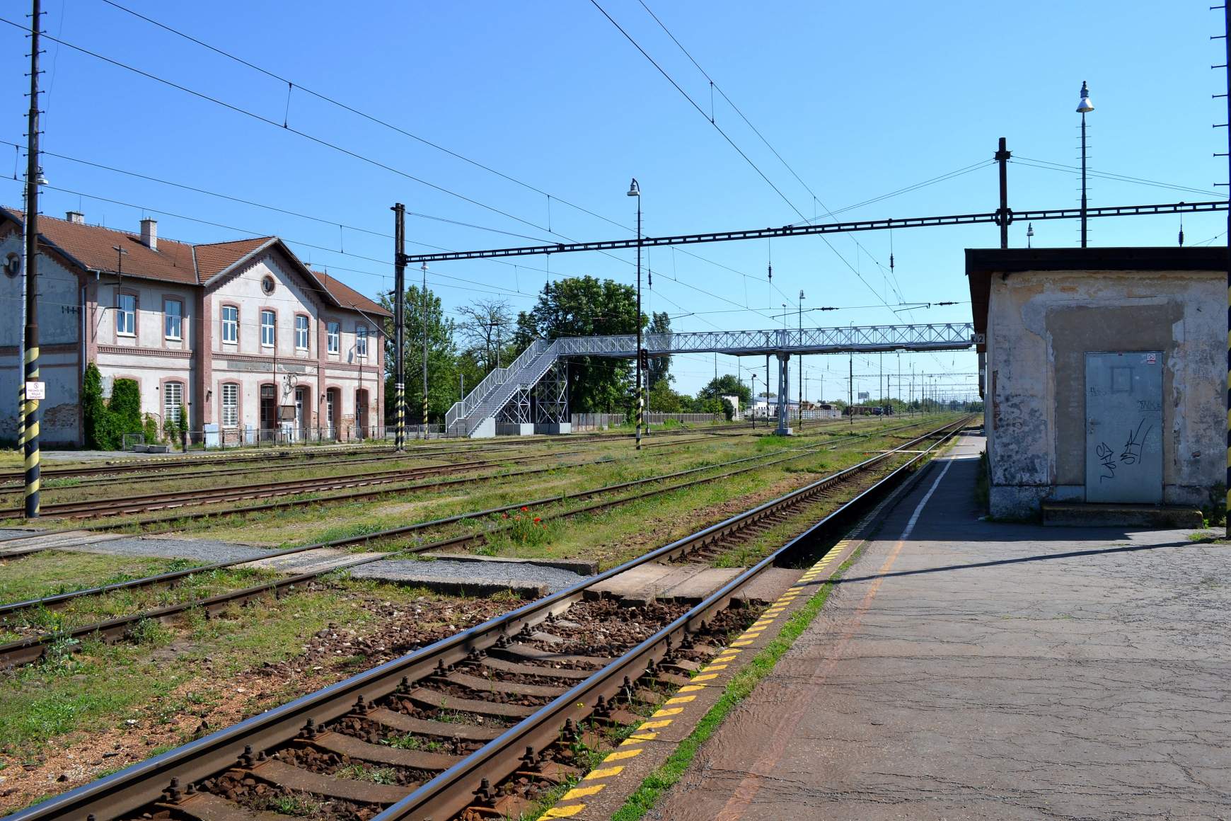 Pozsonyszőlős (Vajnory) vasútállomás Pozsonyszőlős (Vajnory) vasútállomás