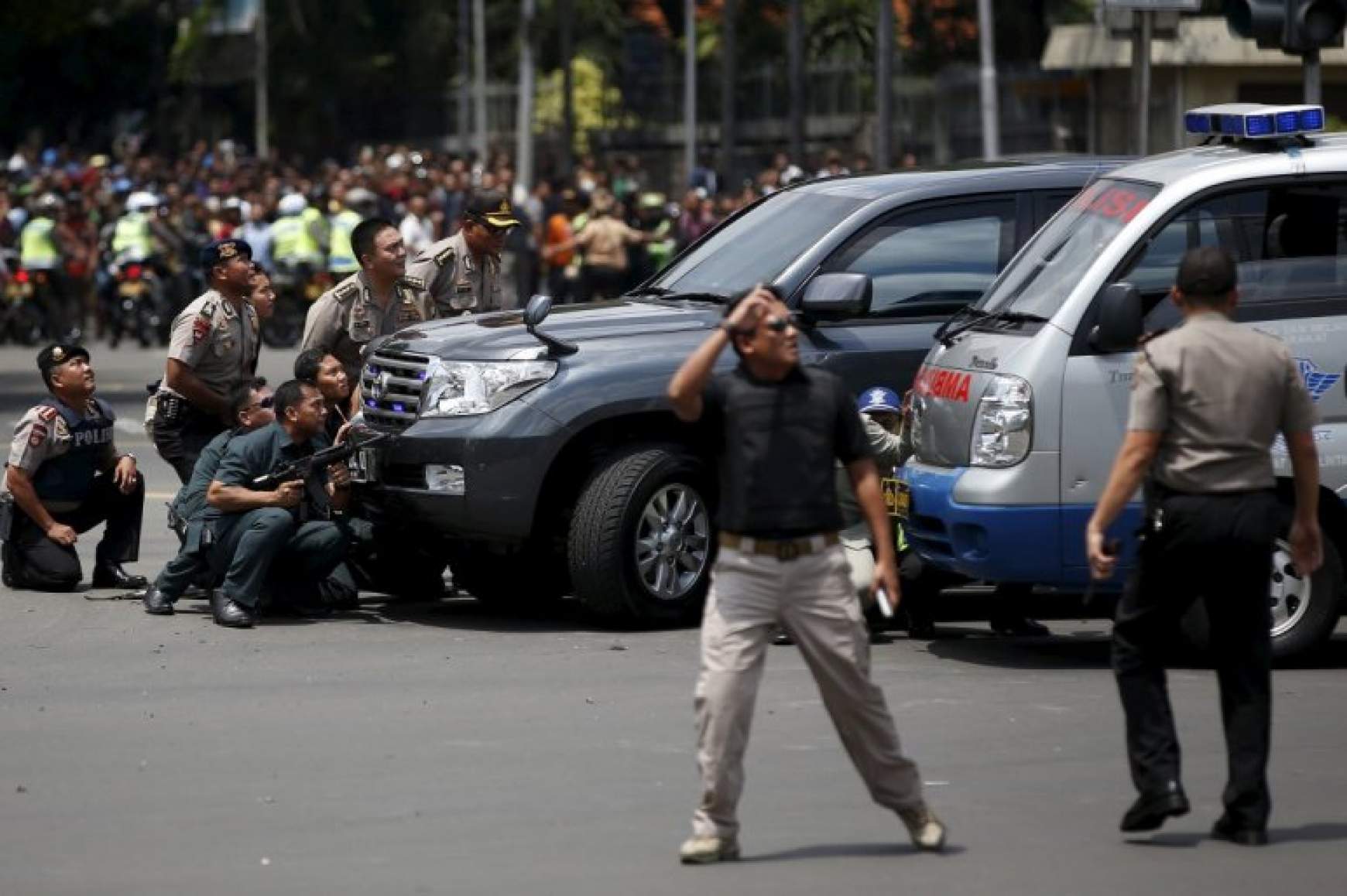 indonezia-merenylet.jpg indonezia-merenylet.jpg