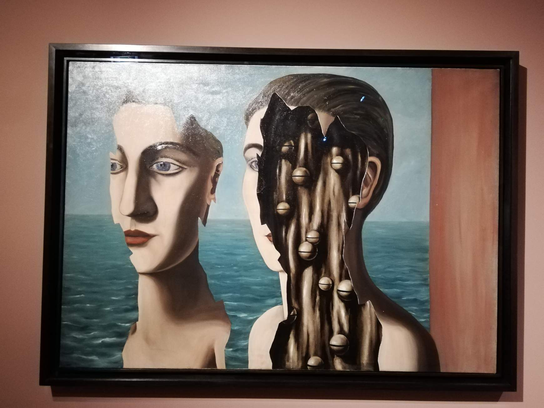 Magritte: A kettős titok