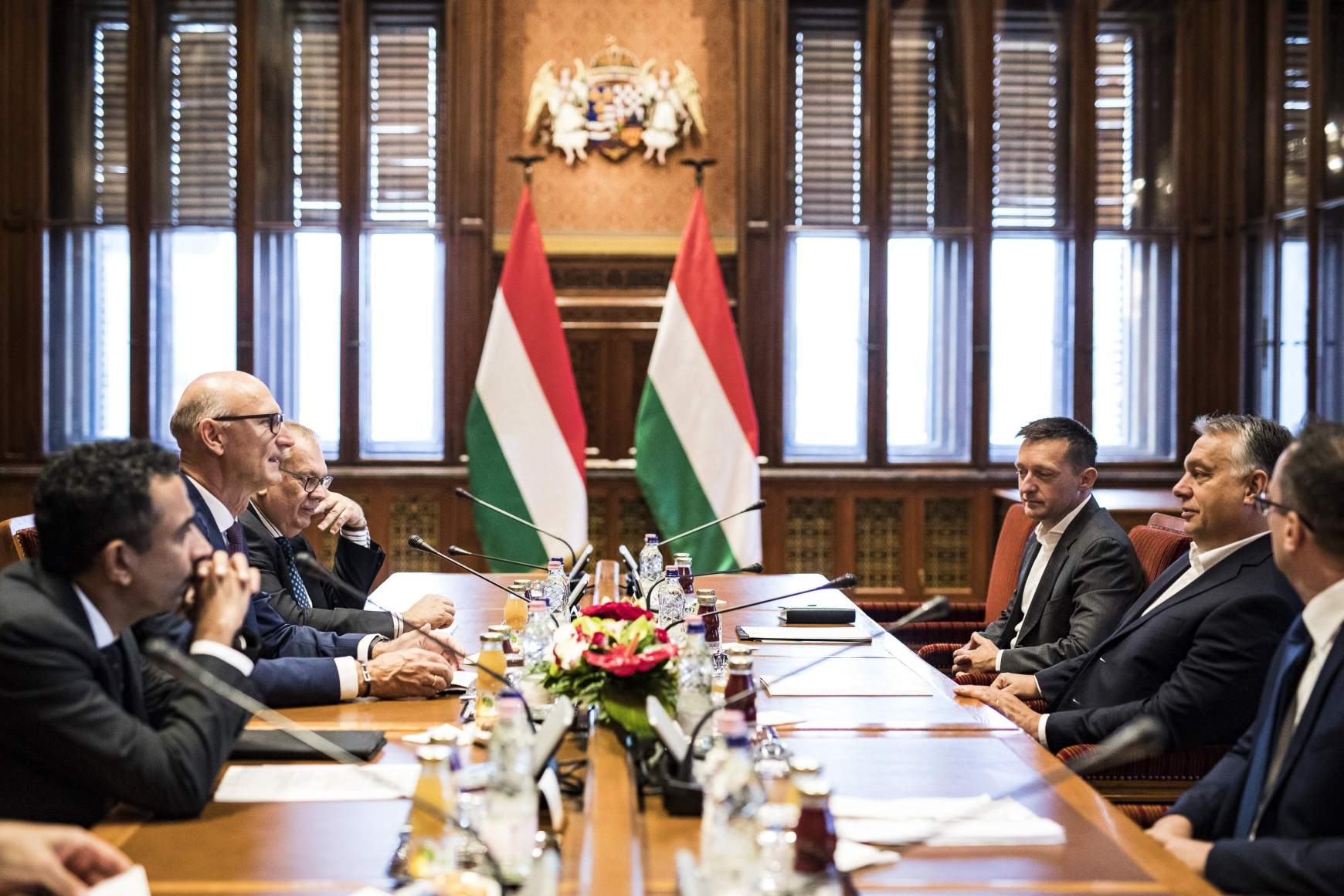 orban-telekom.jpg orban-telekom.jpg