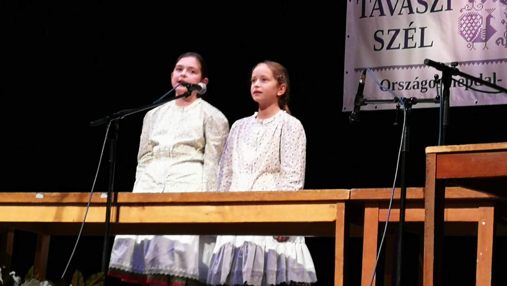 Moore Emília,  Oravec Veronika